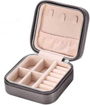Mini Joyero de Viaje: Organiza tus Joyas con Estilo y Comodidad